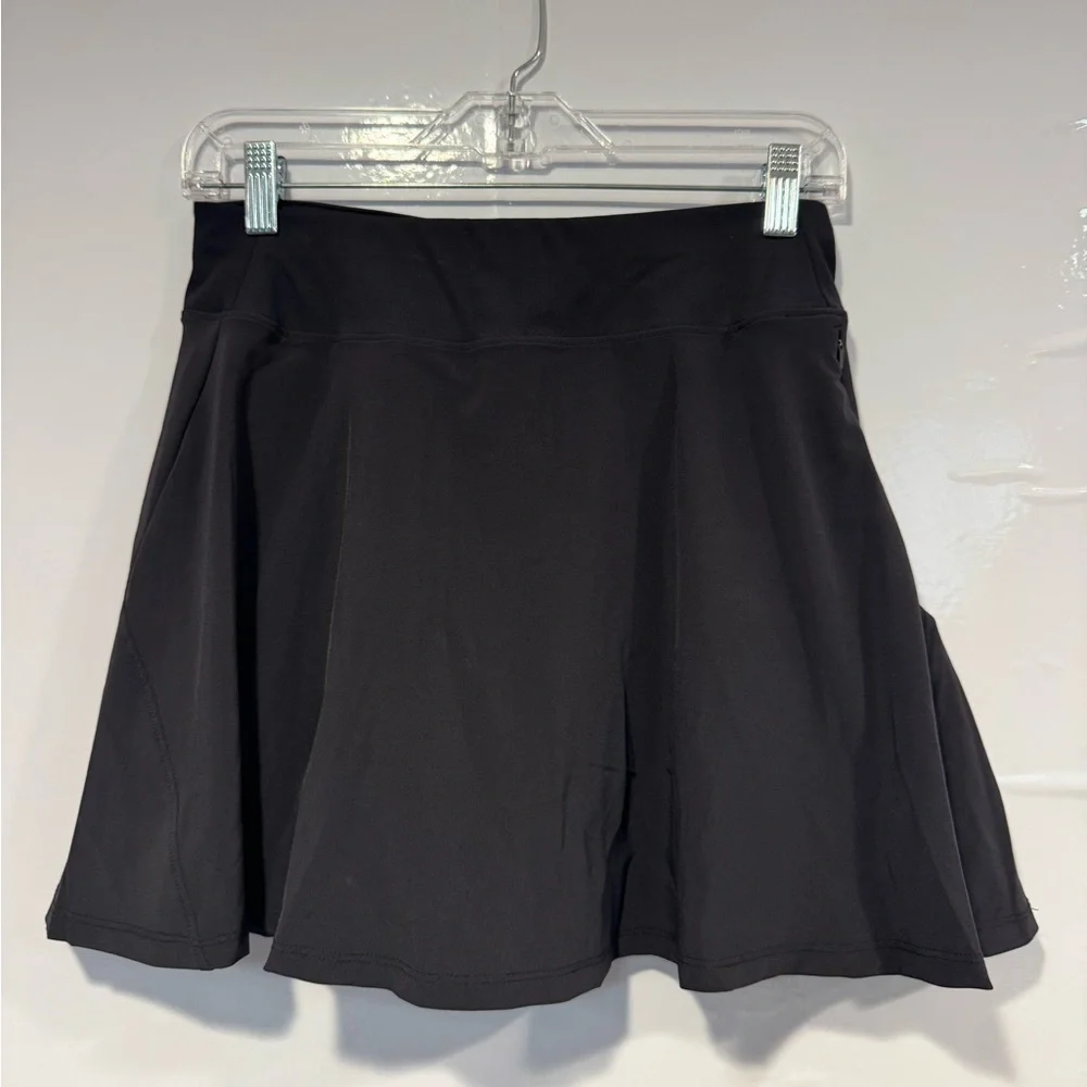 Black All in Motion‎ athletic skirt